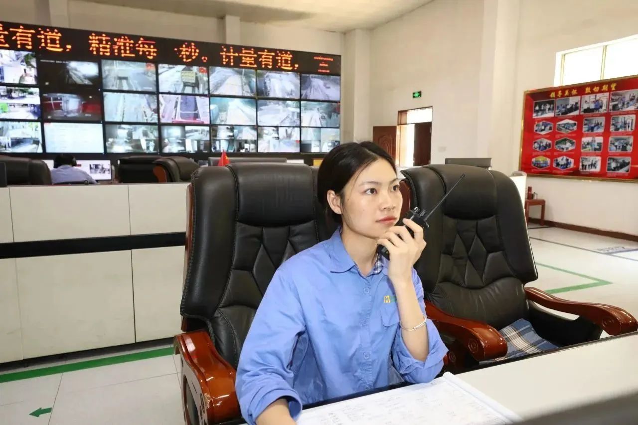 致敬“她”力量 雷火-雷火(中国)一站式竞技服务网站
雷火-雷火(中国)一站式竞技服务网站开展“国际妇女节”系列活动3_20240309154103.jpg