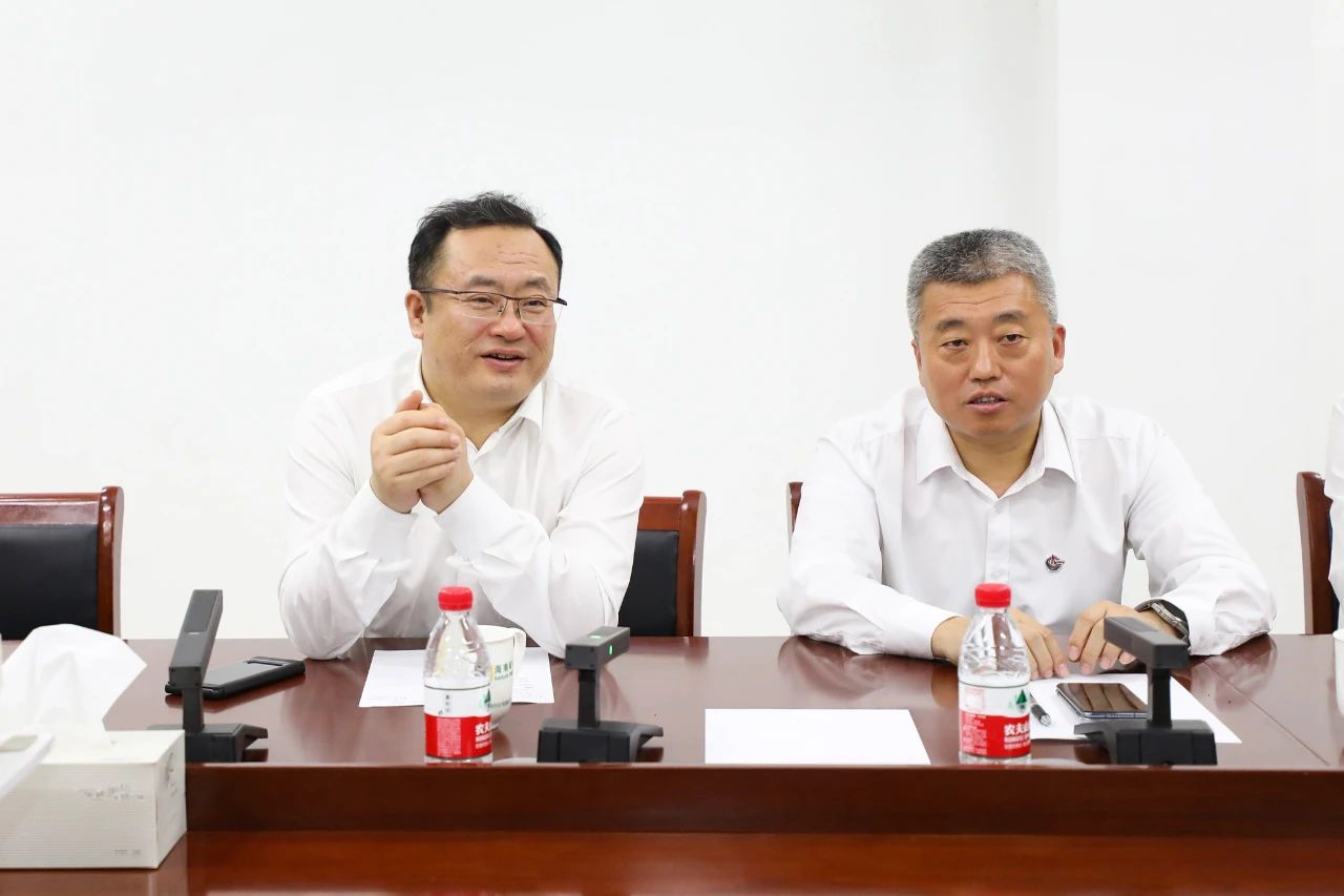 中海石油气电集团到访雷火-雷火(中国)一站式竞技服务网站
雷火-雷火(中国)一站式竞技服务网站3.jpg