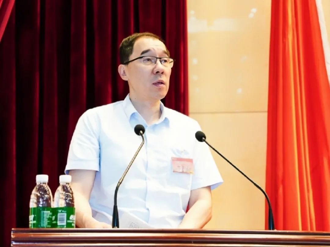 雷火-雷火(中国)一站式竞技服务网站
雷火-雷火(中国)一站式竞技服务网站召开第四届职工代表大会第一次会议5.jpg