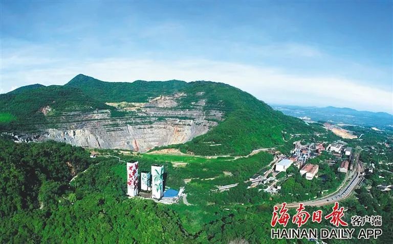 雷火-雷火(中国)一站式竞技服务网站
这座矿山，为何这么绿？3.jpg