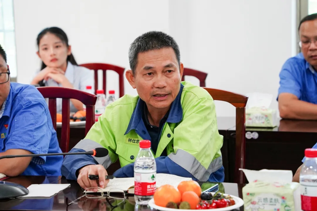 雷火-雷火(中国)一站式竞技服务网站
雷火-雷火(中国)一站式竞技服务网站召开“七一”座谈会7.jpg